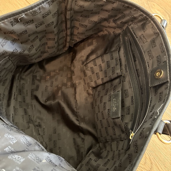 Michael Kors Summer Black and Tan Logo Tote - Picture 3 of 4